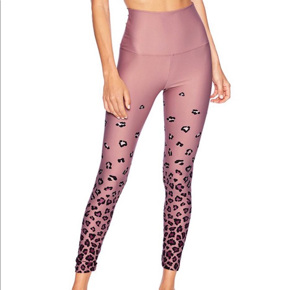 BEACH RIOT 🐆 Pink Leopard Leggings - Picture 2 of 5